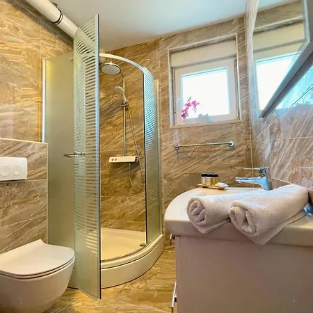 Seascape Deluxe Pjescana Uvala