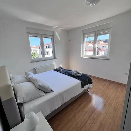 Seascape Deluxe Apartment Pjescana Uvala