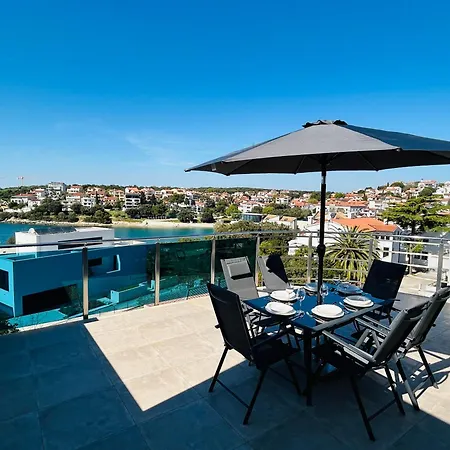 Seascape Deluxe Apartment *