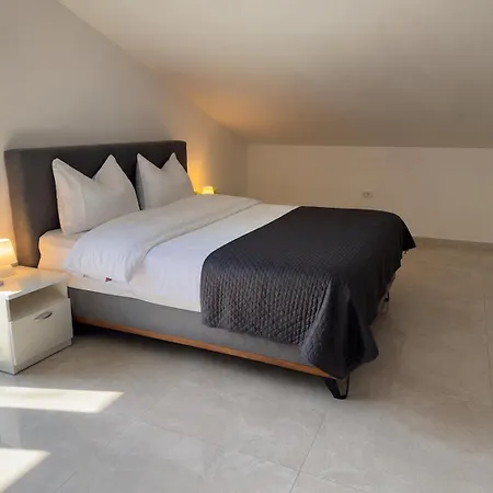 Seascape Deluxe * Pješčana Uvala